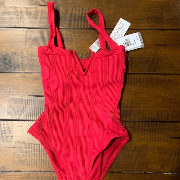 L Space Pointelle Rib Cha Cha Swimsuit 4
